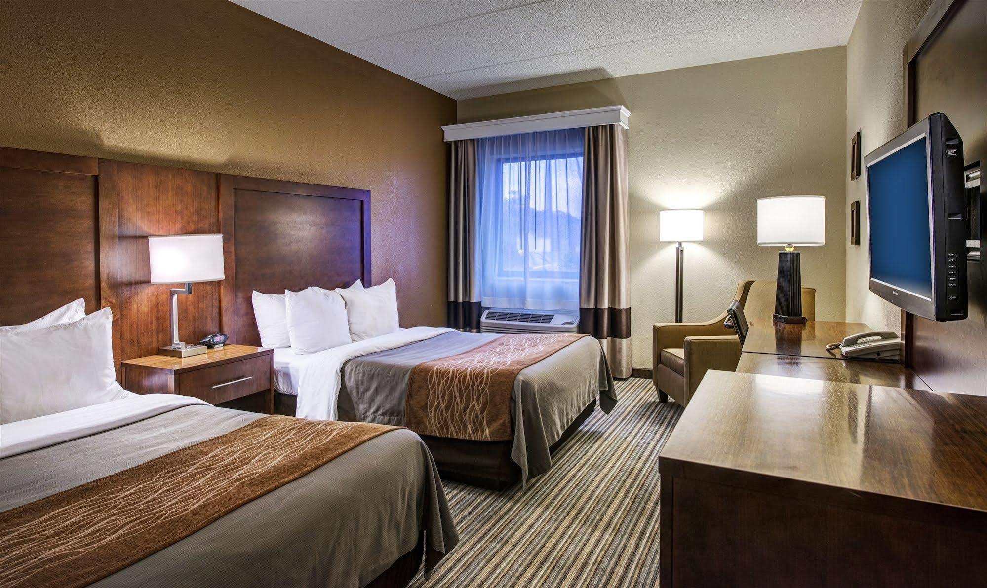 Comfort Inn - Hall Of Fame Canton Eksteriør billede