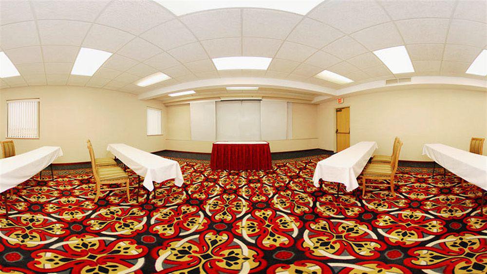 Comfort Inn - Hall Of Fame Canton Eksteriør billede